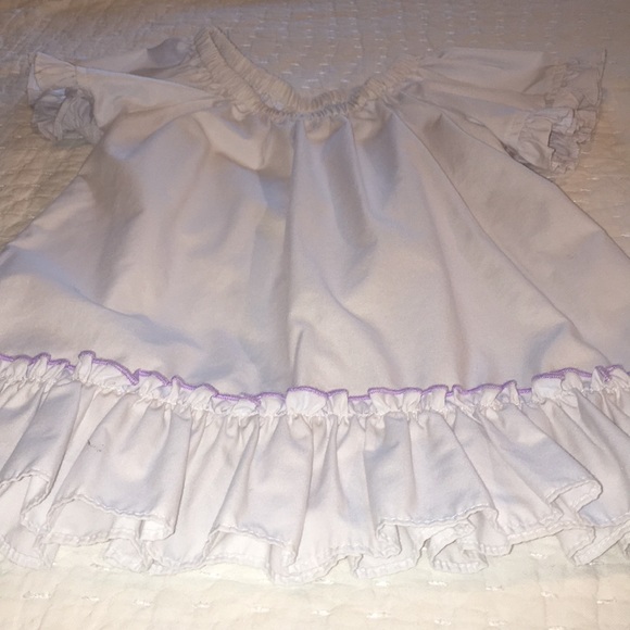 Boutique designer adorable shirt. Versitile! - Picture 2 of 5